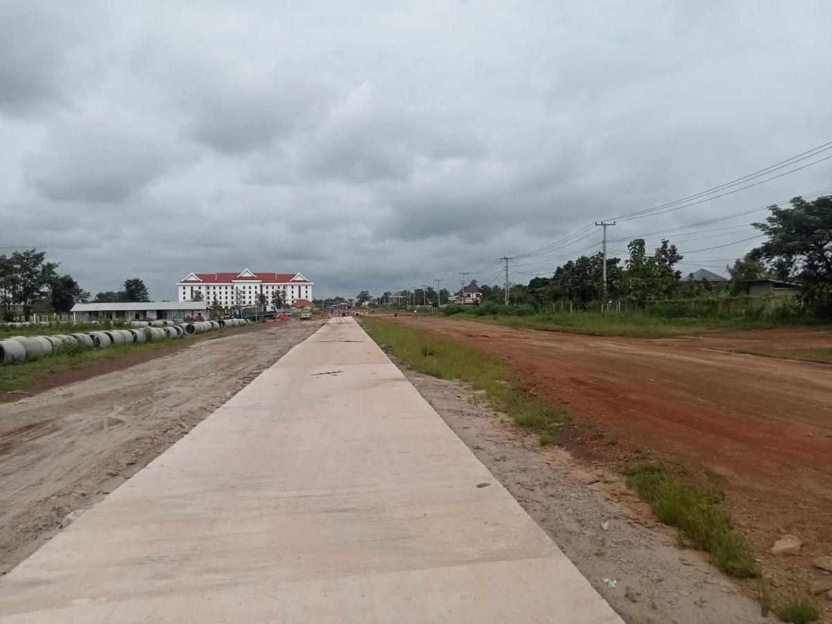 Vongkham Eco Resort Vientiane Bagian luar foto