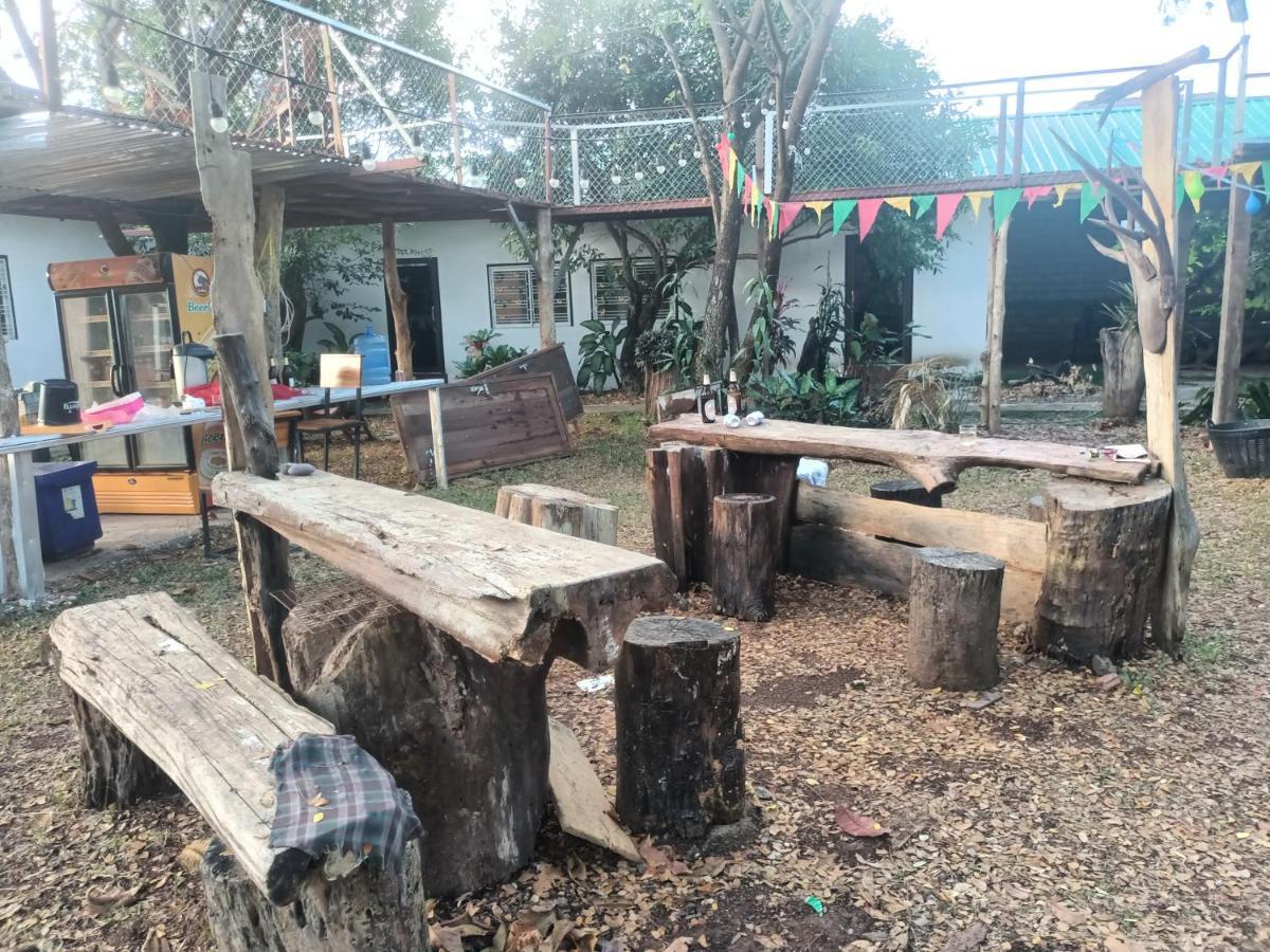Vongkham Eco Resort Vientiane Bagian luar foto