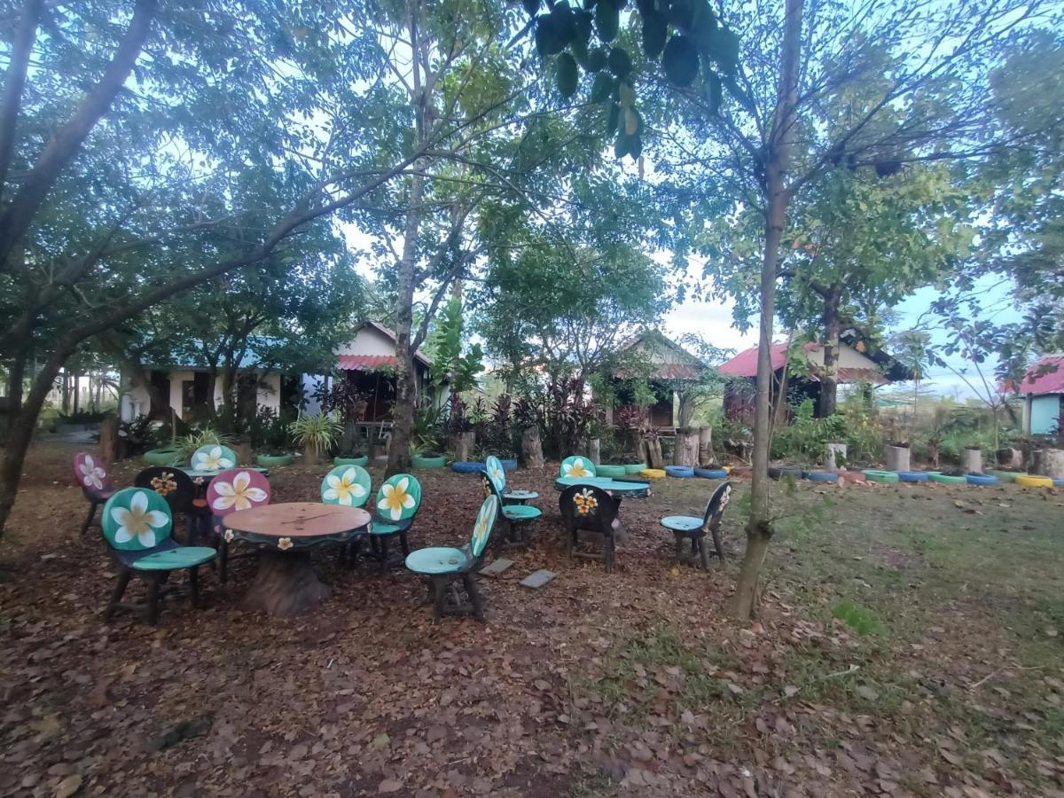 Vongkham Eco Resort Vientiane Bagian luar foto